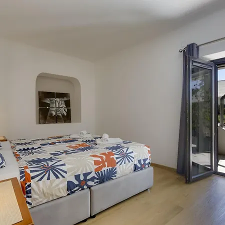 Great Double Bedroom In Beautiful Quinta - Qr07 Πανσιόν Λάγος