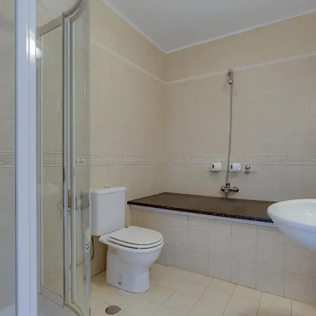 Great Double Bedroom In Beautiful Quinta - Qr07